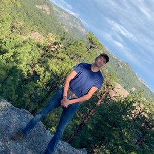 Meet your Posher, Thomas